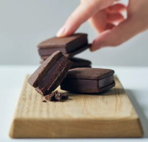 口コミで人気！【ミニマル】チョコレートサンドクッキー